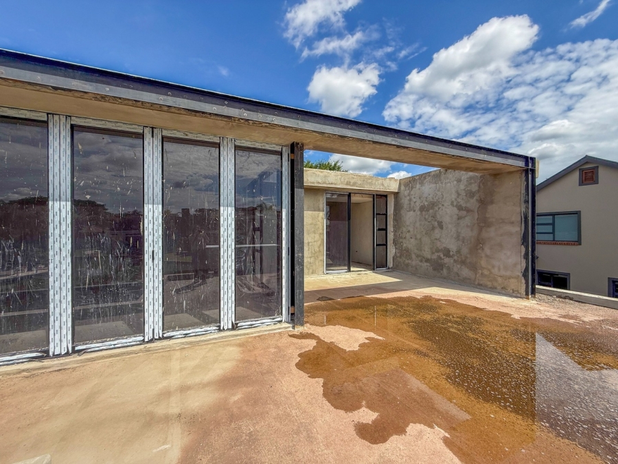 4 Bedroom Property for Sale in The Islands Estates North West